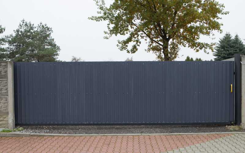 gate installation